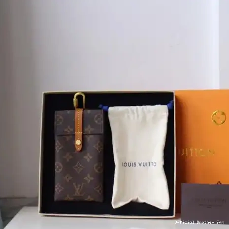 Official Brother Sam LV 19B570175 Bags 0819